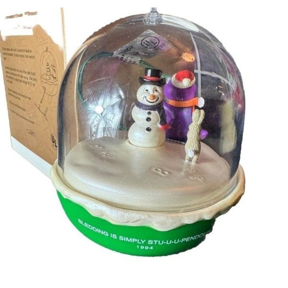 1994 Hallmark Keepsake Barney Sledding Gold Magic Light and Motion QLX7382 VTG